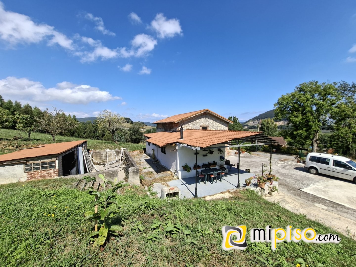 Chalet en Bárcena de Cicero Gama
