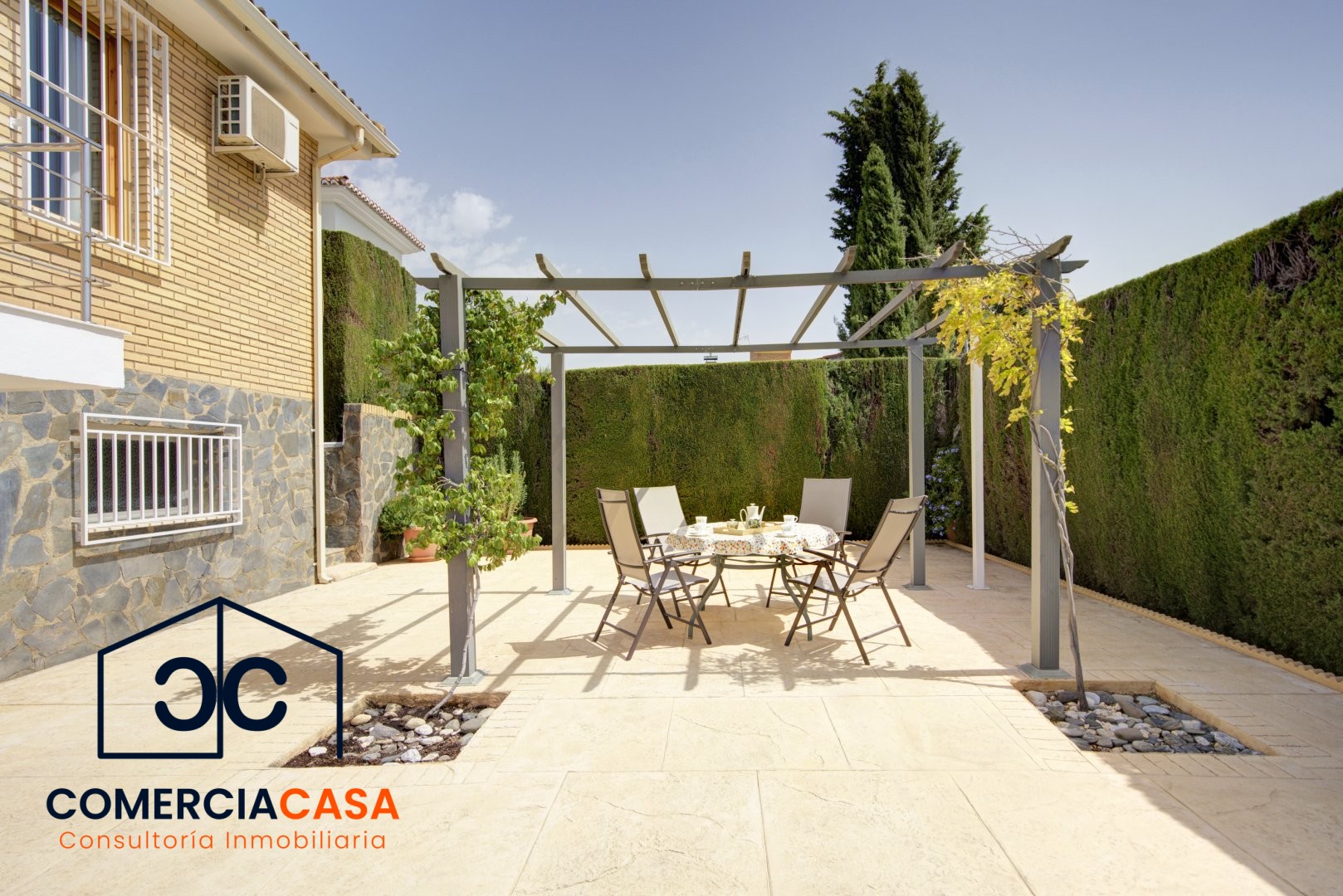 Chalet Individual en Villa de Otura Urbanizacion Nueva Otura