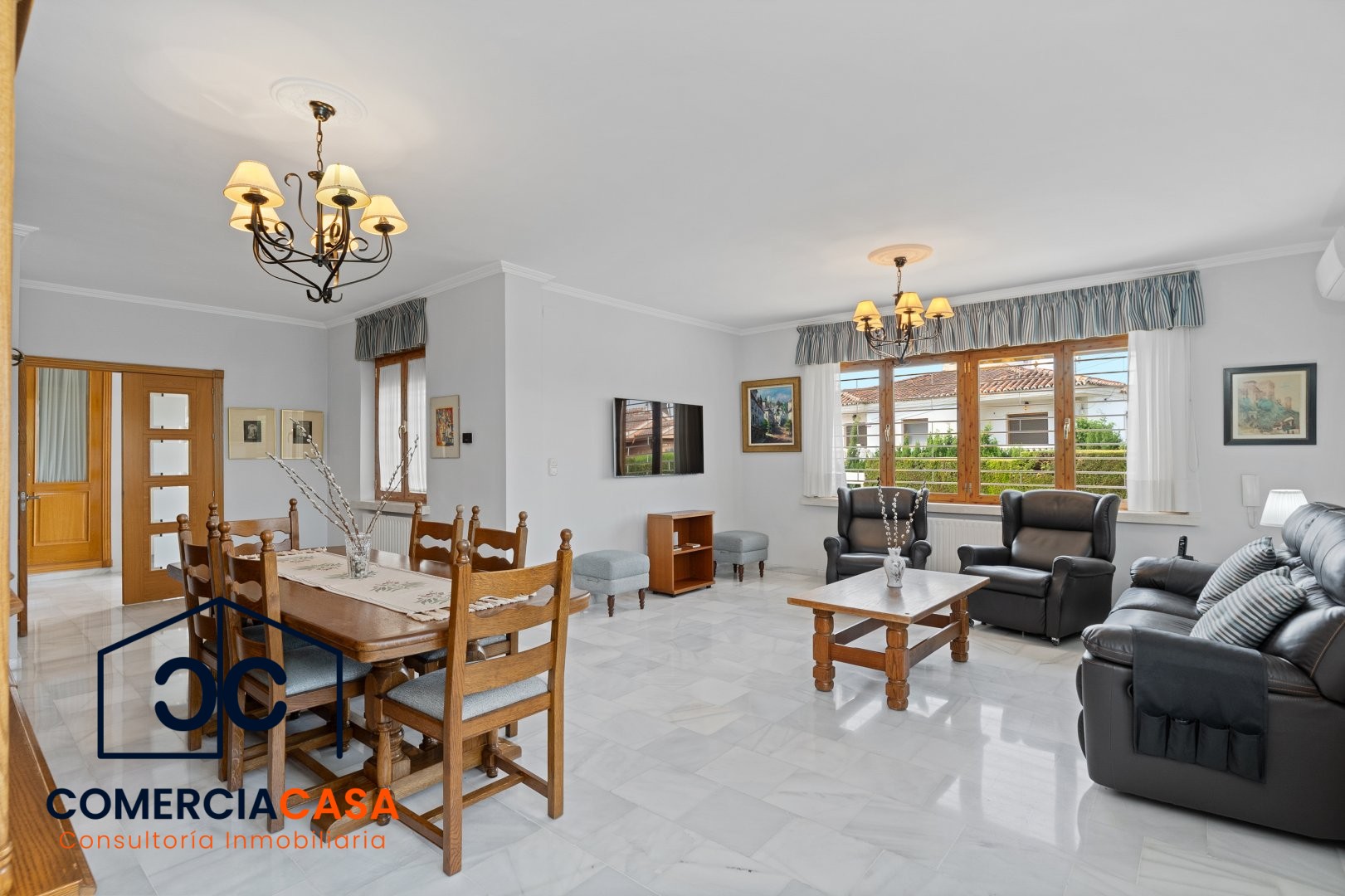 Chalet Individual en Villa de Otura Urbanizacion Nueva Otura