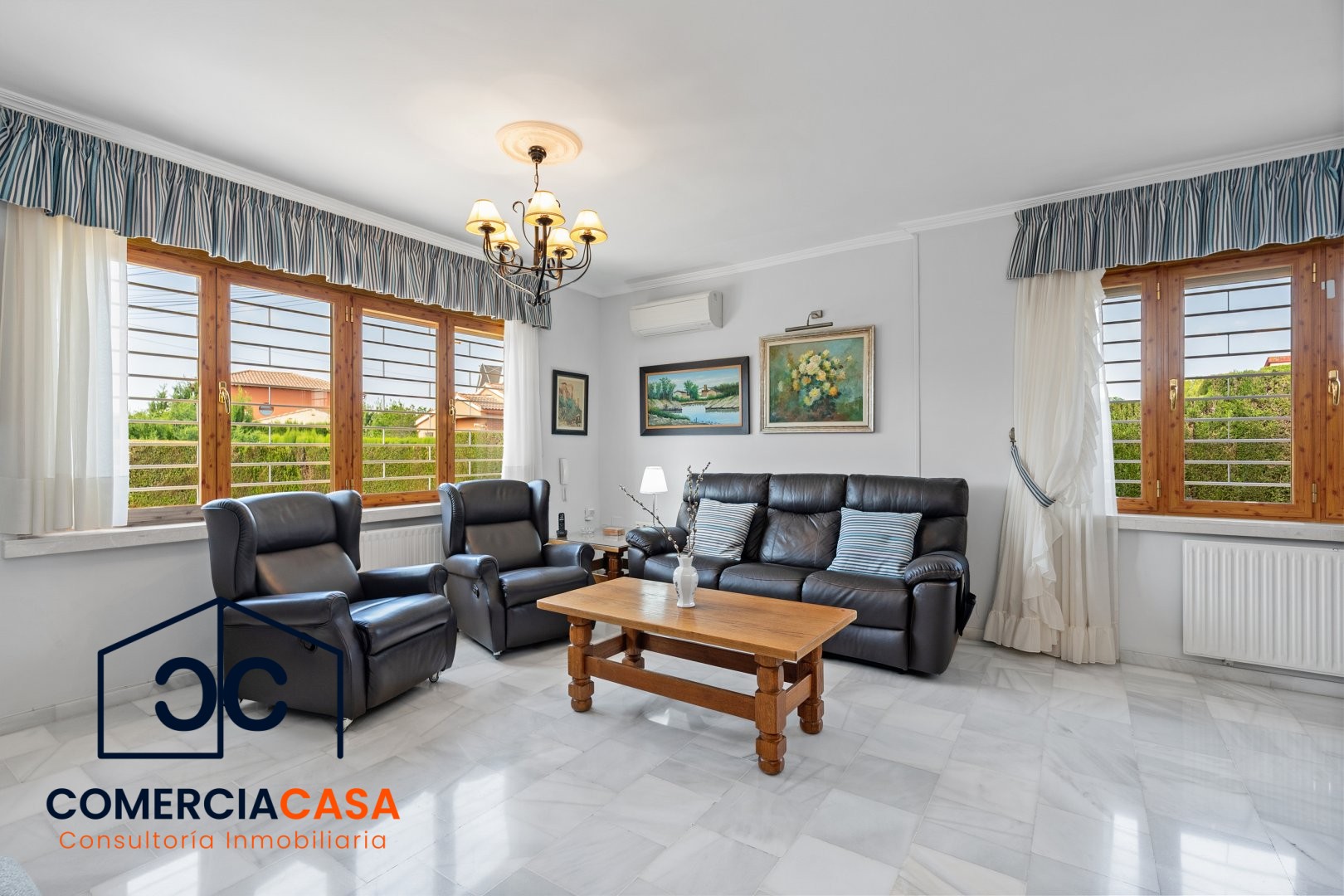 Chalet Individual en Villa de Otura Urbanizacion Nueva Otura