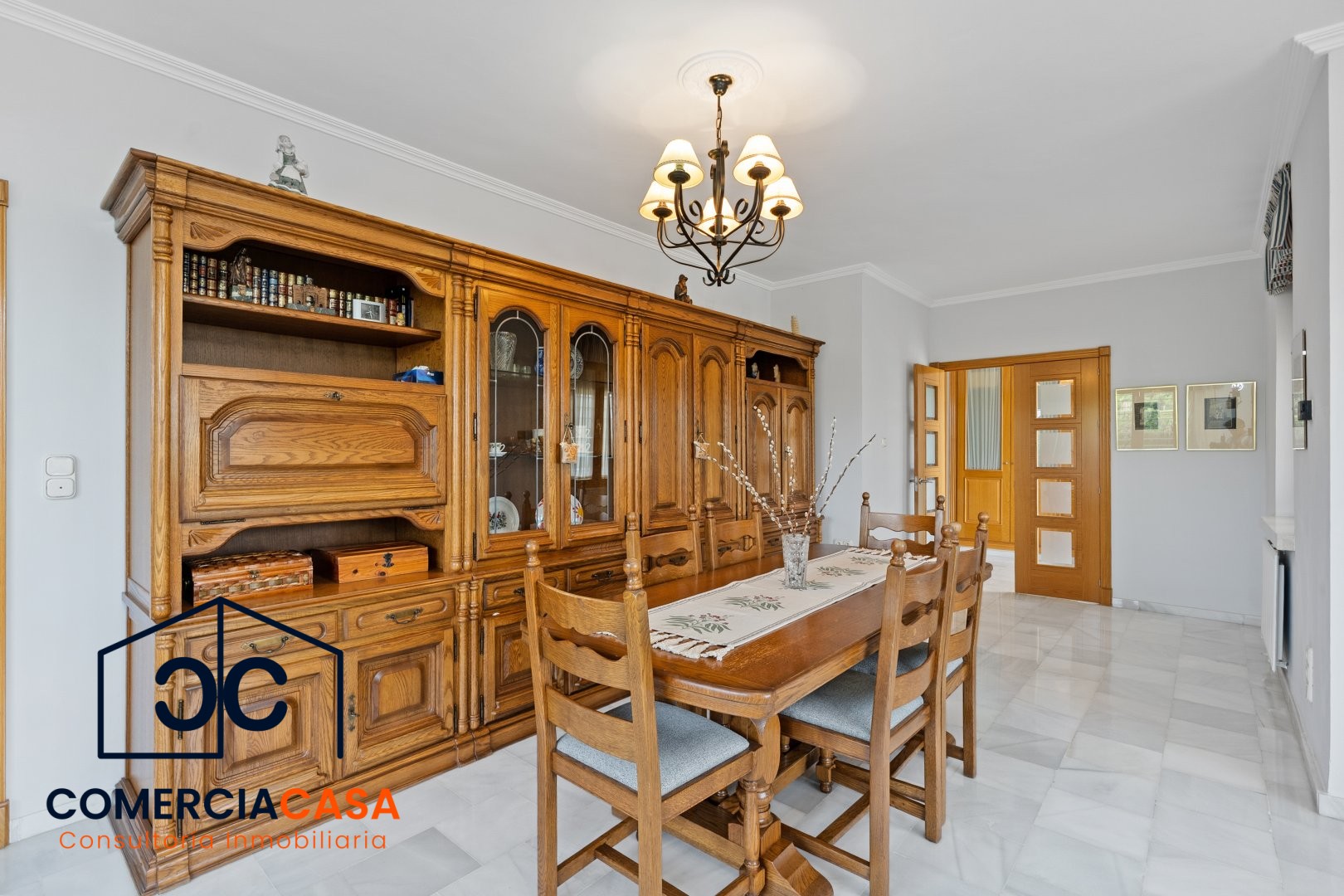 Chalet Individual en Villa de Otura Urbanizacion Nueva Otura