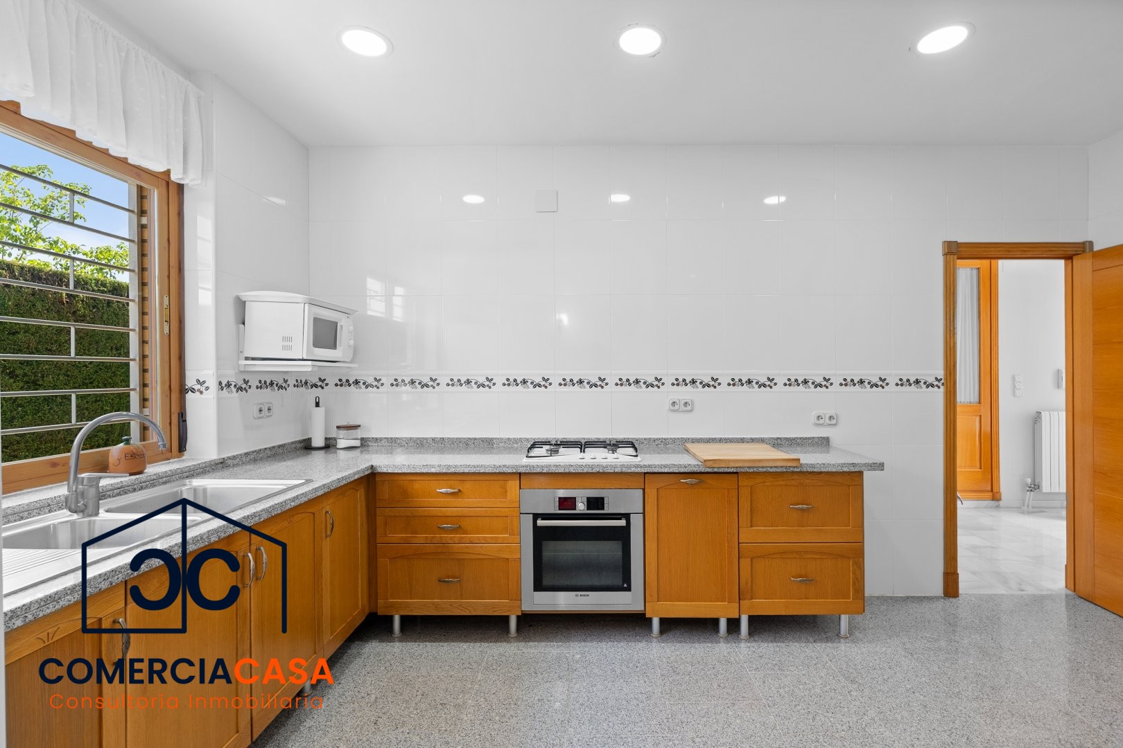 Chalet Individual en Villa de Otura Urbanizacion Nueva Otura