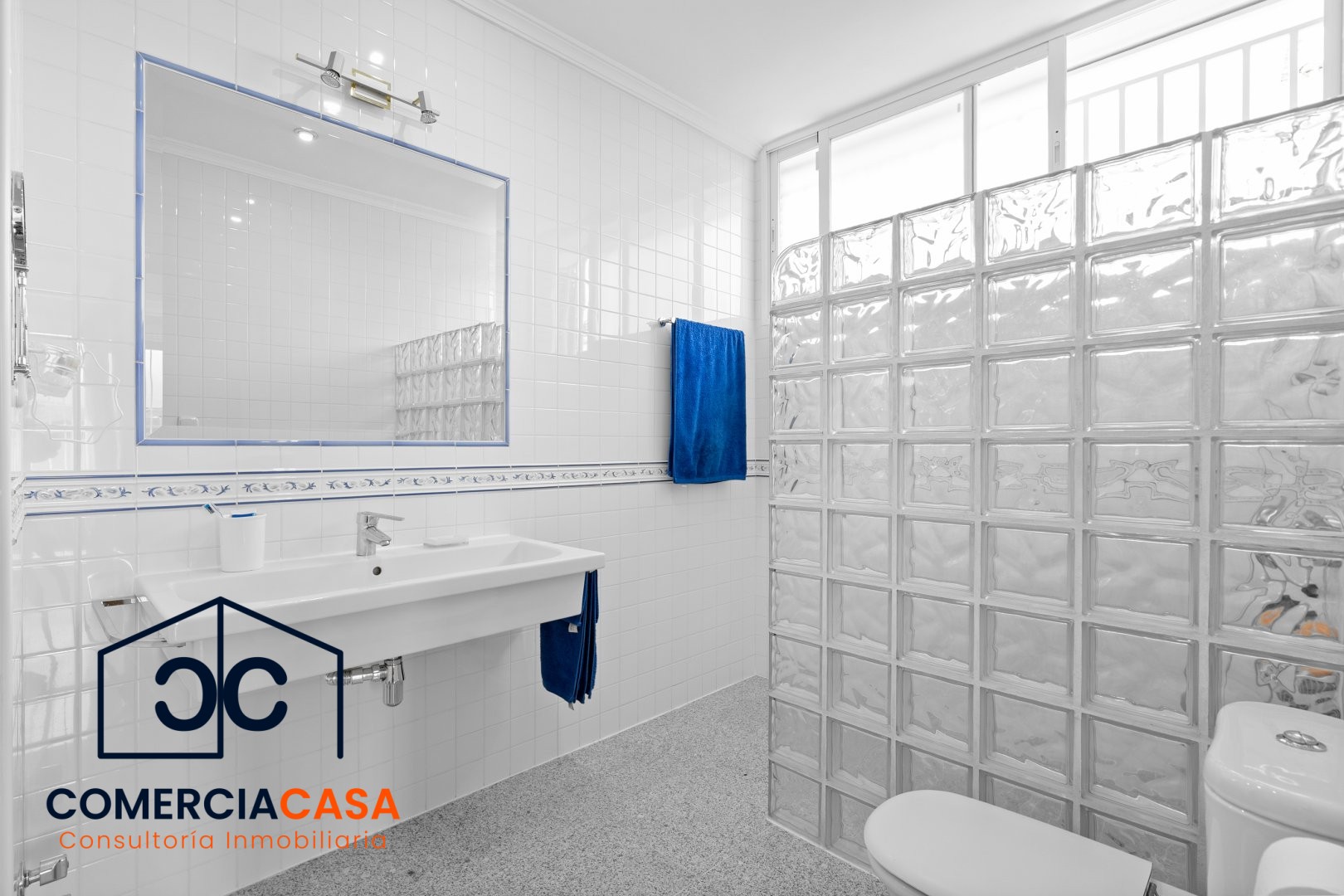Chalet Individual en Villa de Otura Urbanizacion Nueva Otura