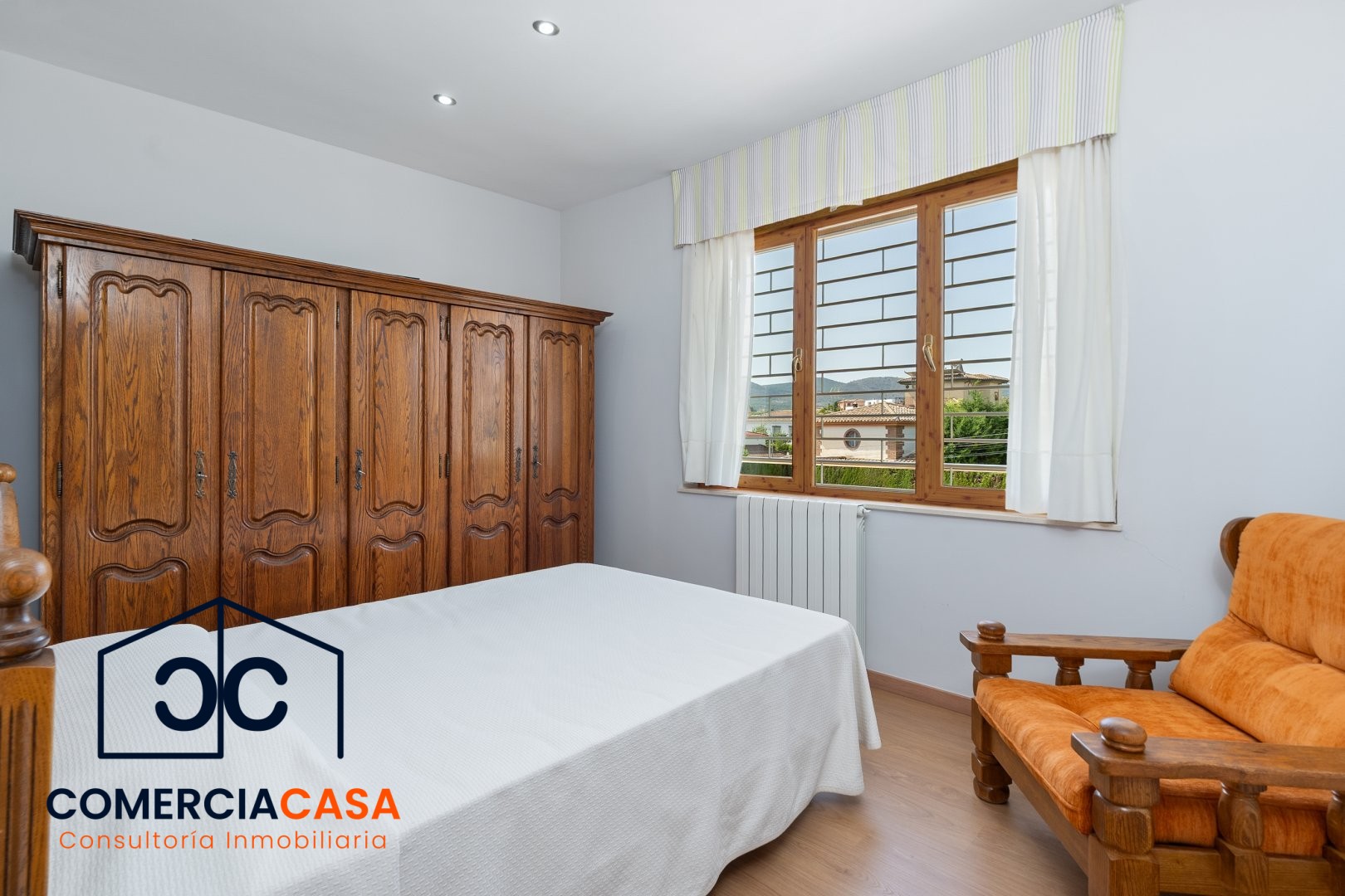 Chalet Individual en Villa de Otura Urbanizacion Nueva Otura