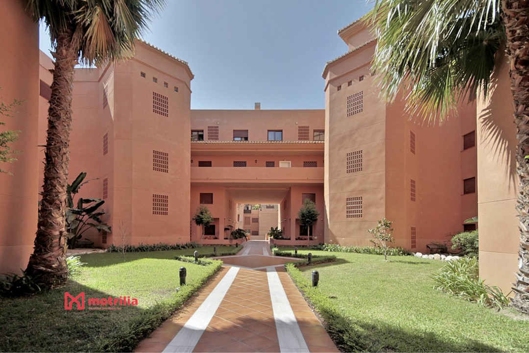 Piso en Motril Playa Granada - Res Albatros