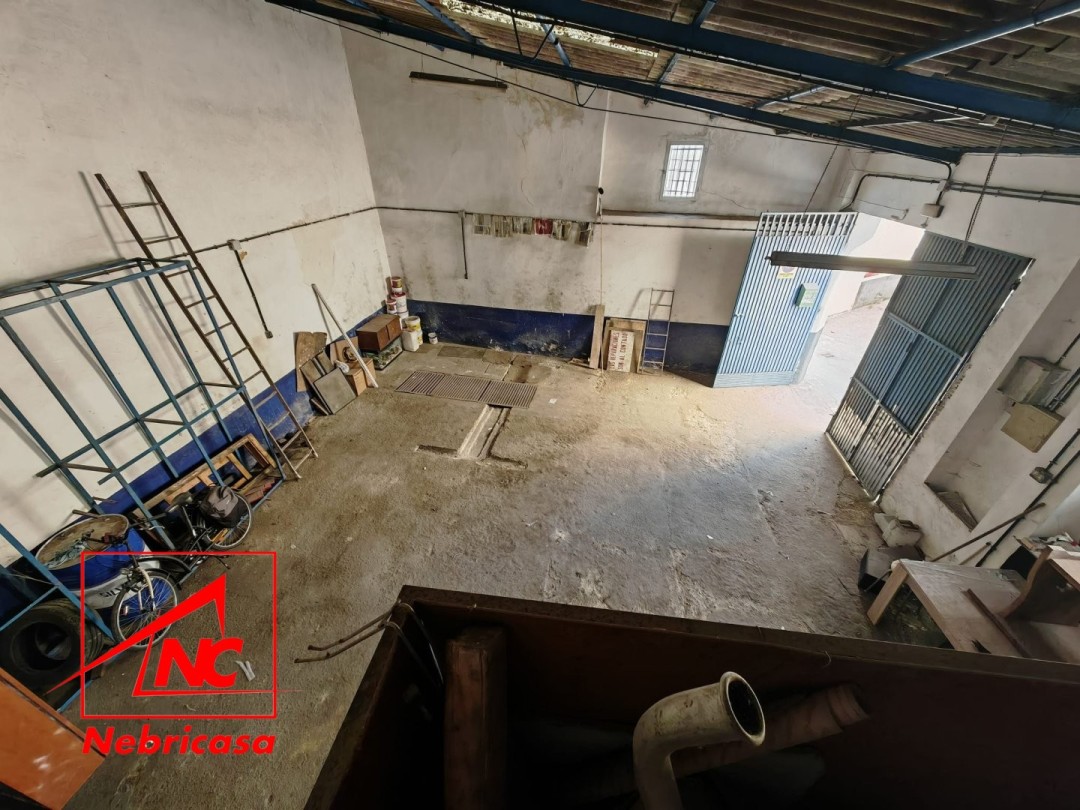 Nave en Sanlúcar de Barrameda Deshilla