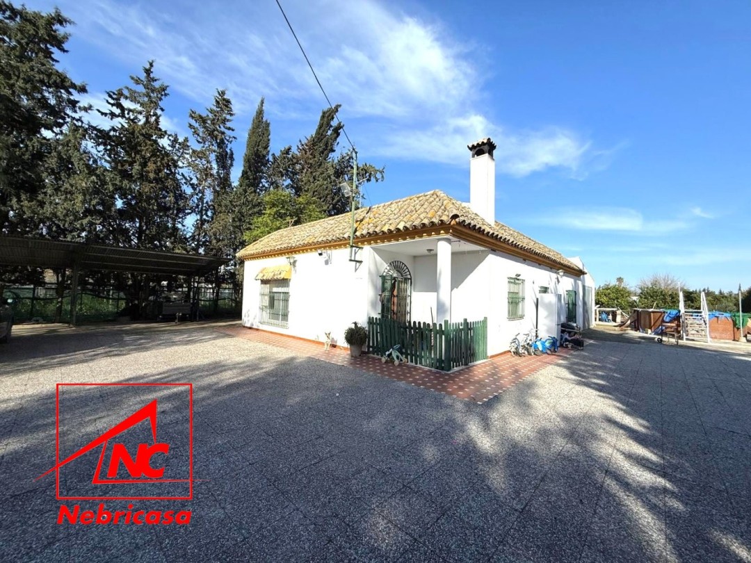 Finca en Lebrija