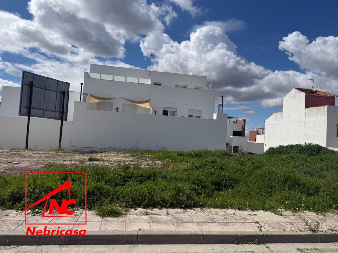 Solar en Lebrija Las Carrascosas