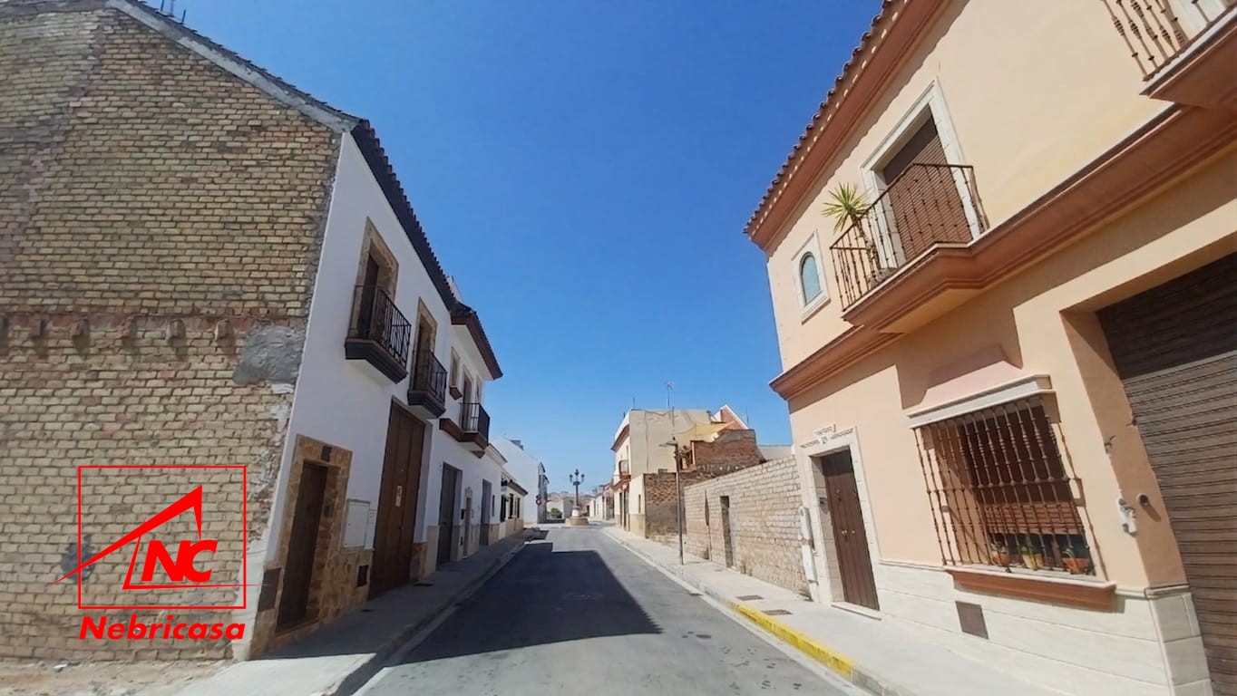 Solar en El Cuervo de Sevilla Pp5