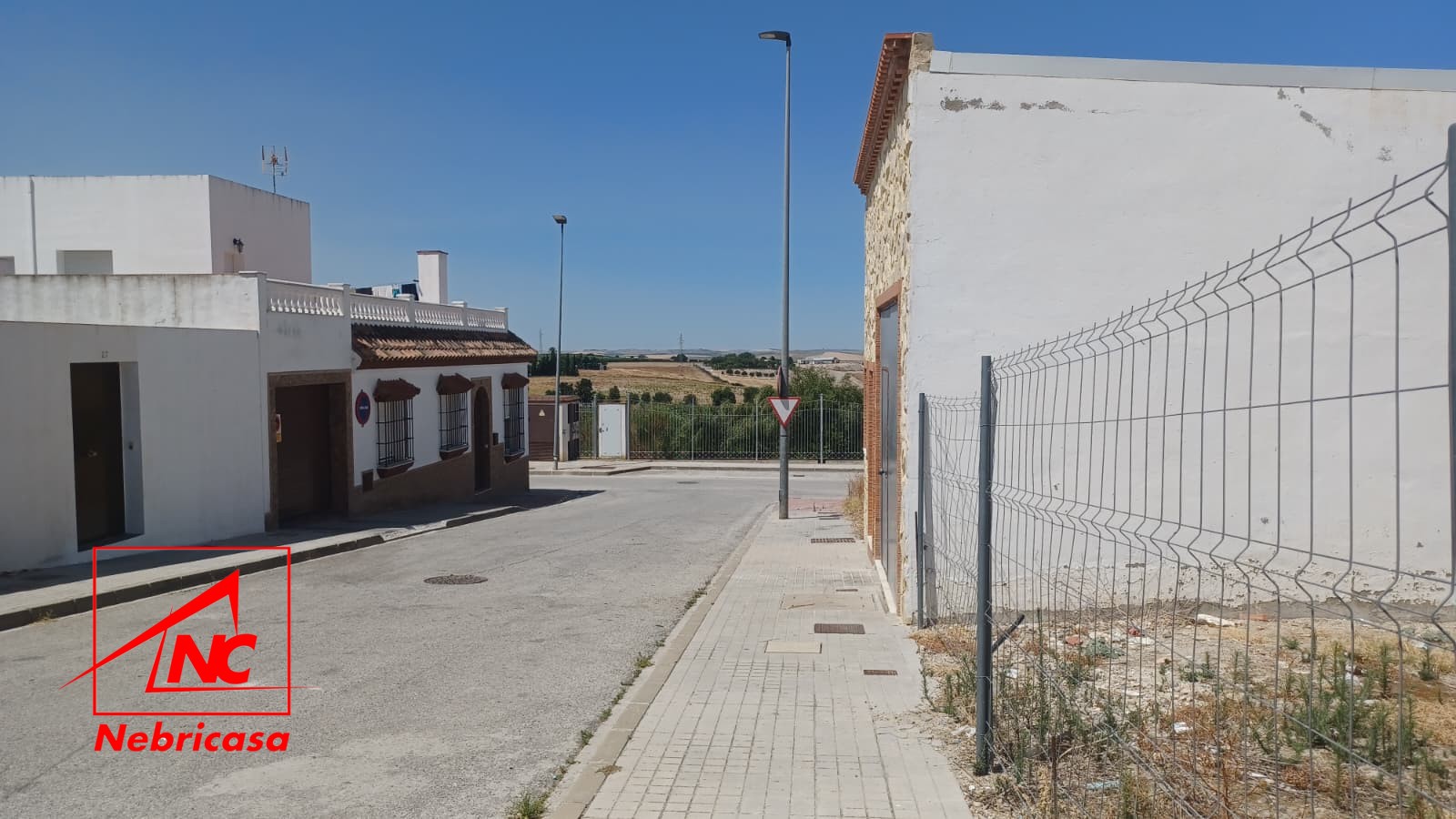 Solar en El Cuervo de Sevilla Pp5