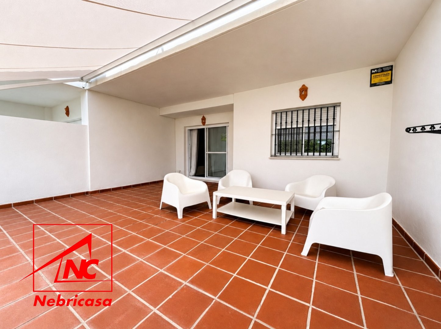 Bajo Con Jardín en Rota Costa Ballena