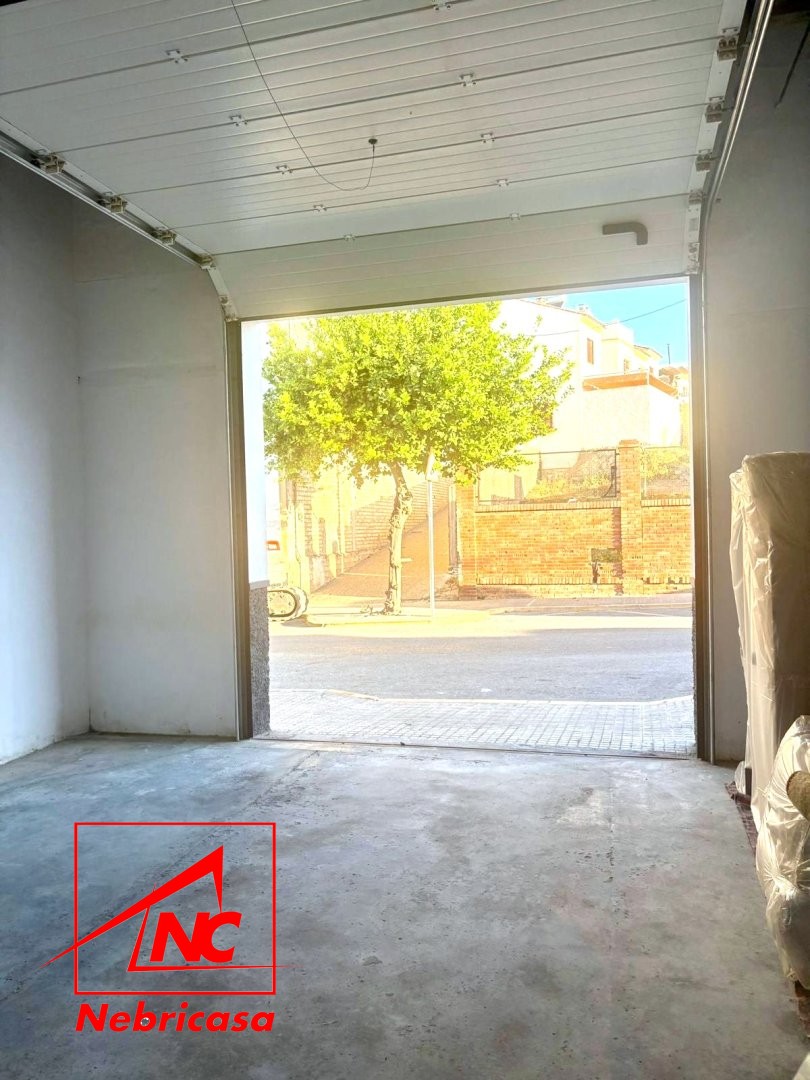 Plaza De Garaje en Lebrija