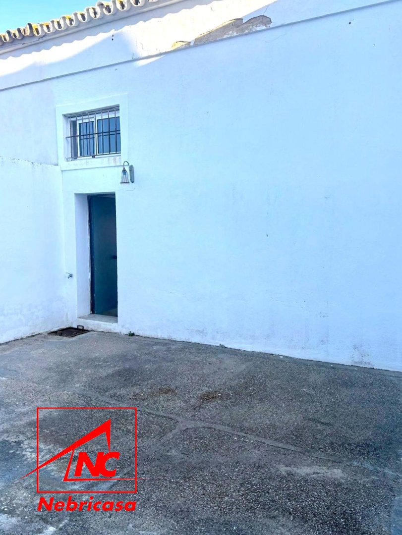 Plaza De Garaje en Lebrija