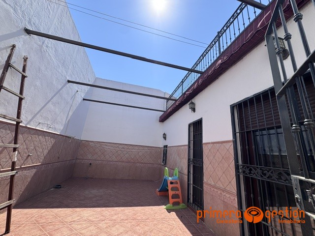 Piso Independiente en Carmona Mercadona
