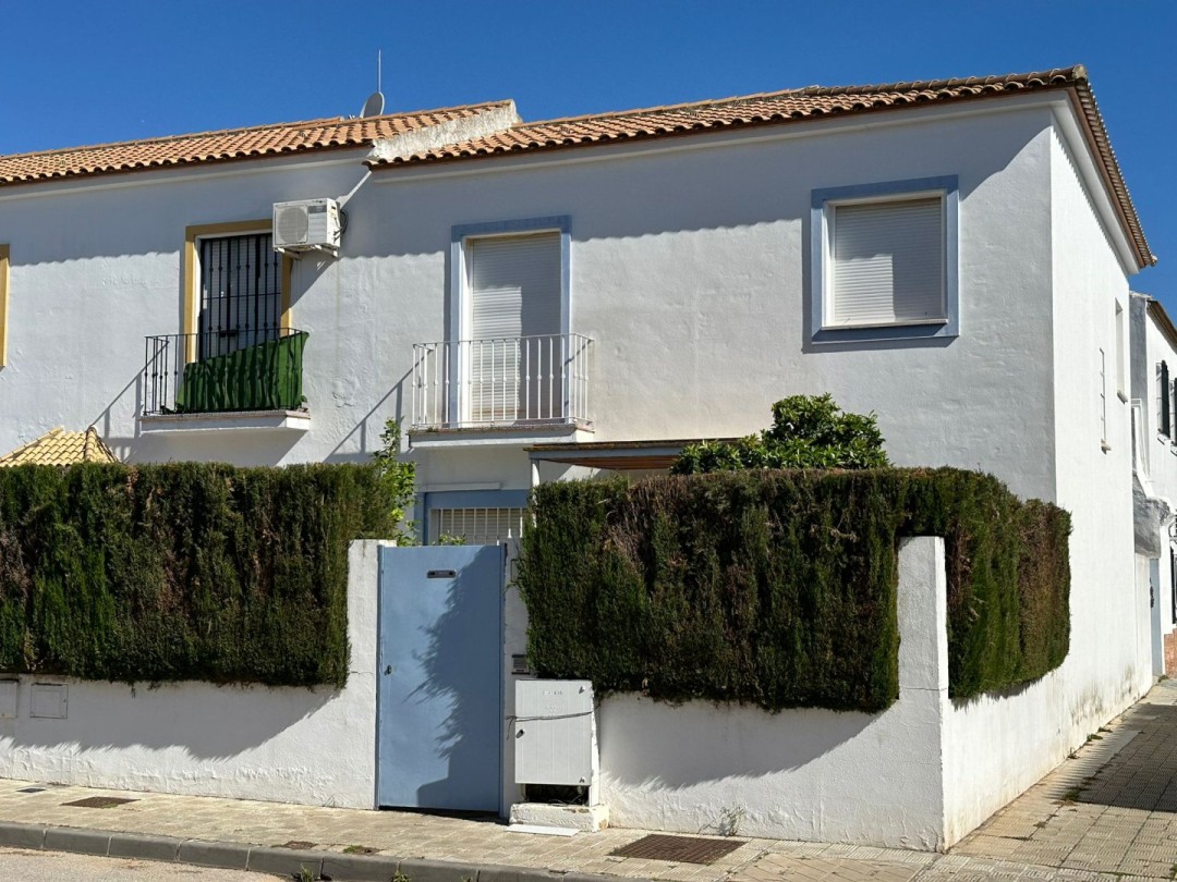 Pareado en Villanueva del Ariscal