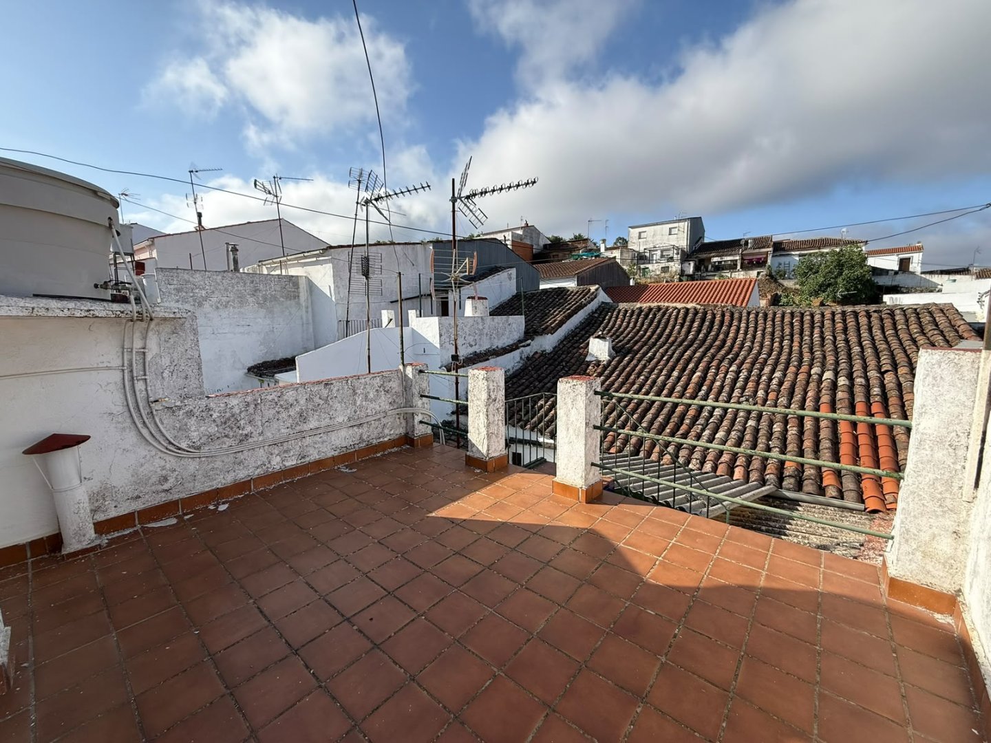 Casa De Pueblo en Fuentes de León