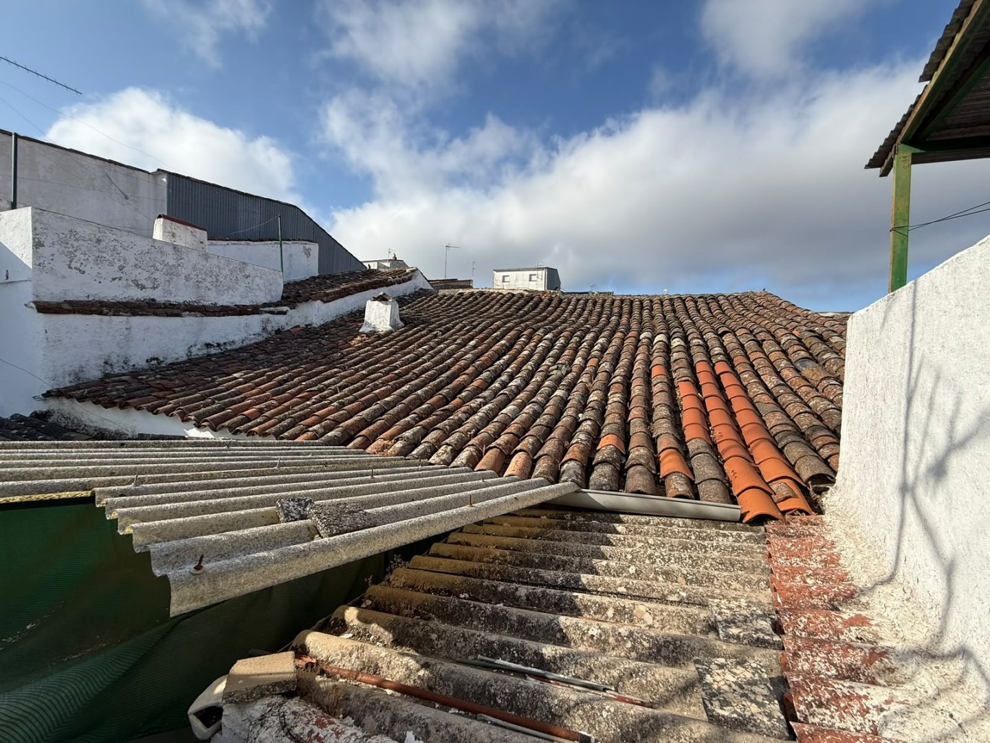Casa De Pueblo en Fuentes de León