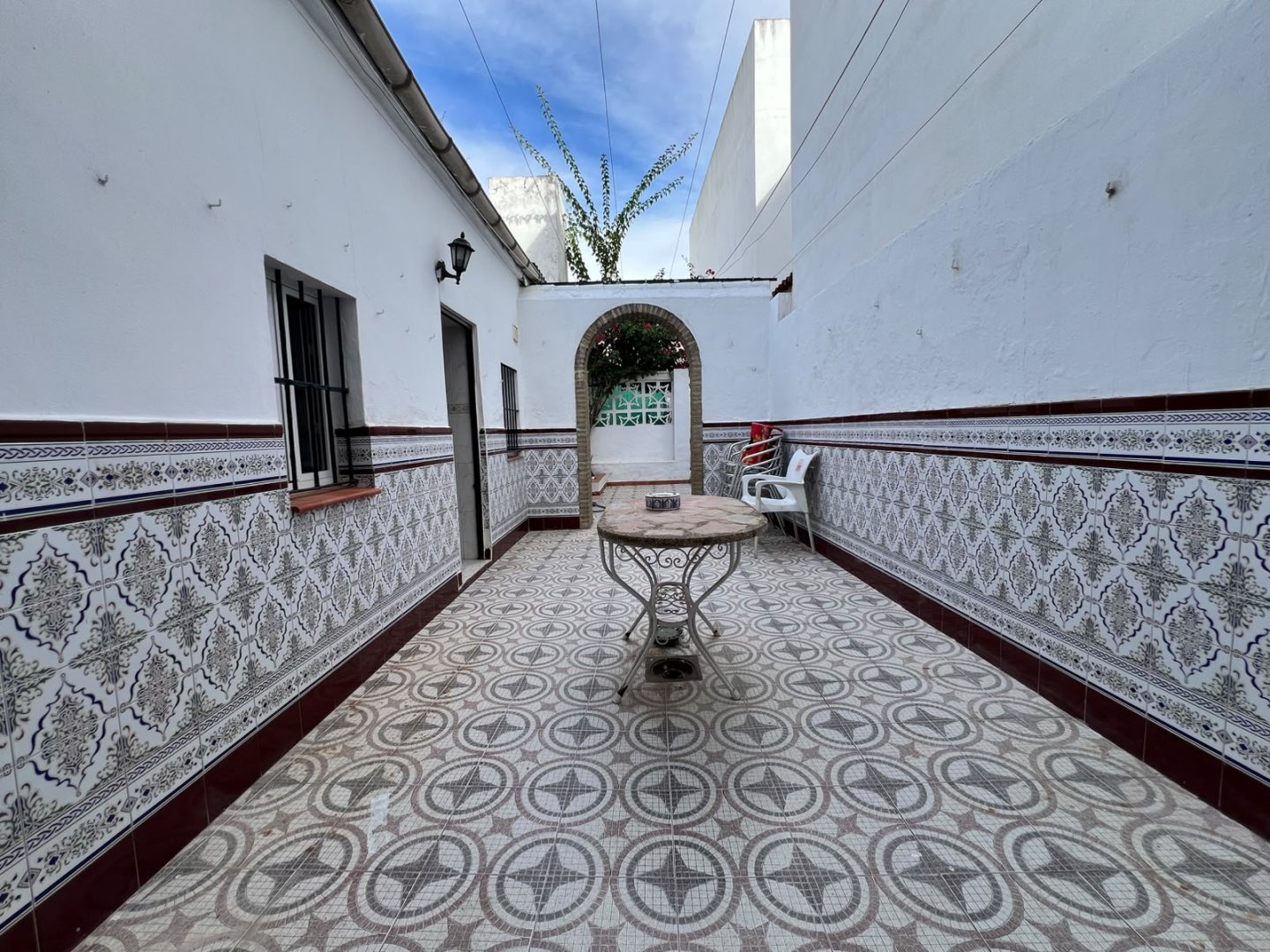 Casa Con Terreno en Aznalcázar