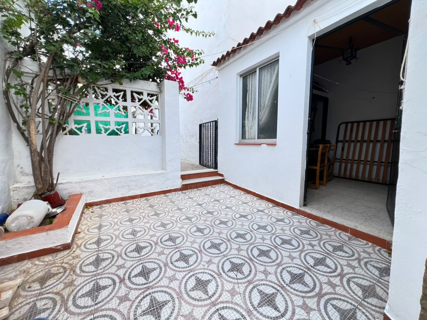 Casa Con Terreno en Aznalcázar