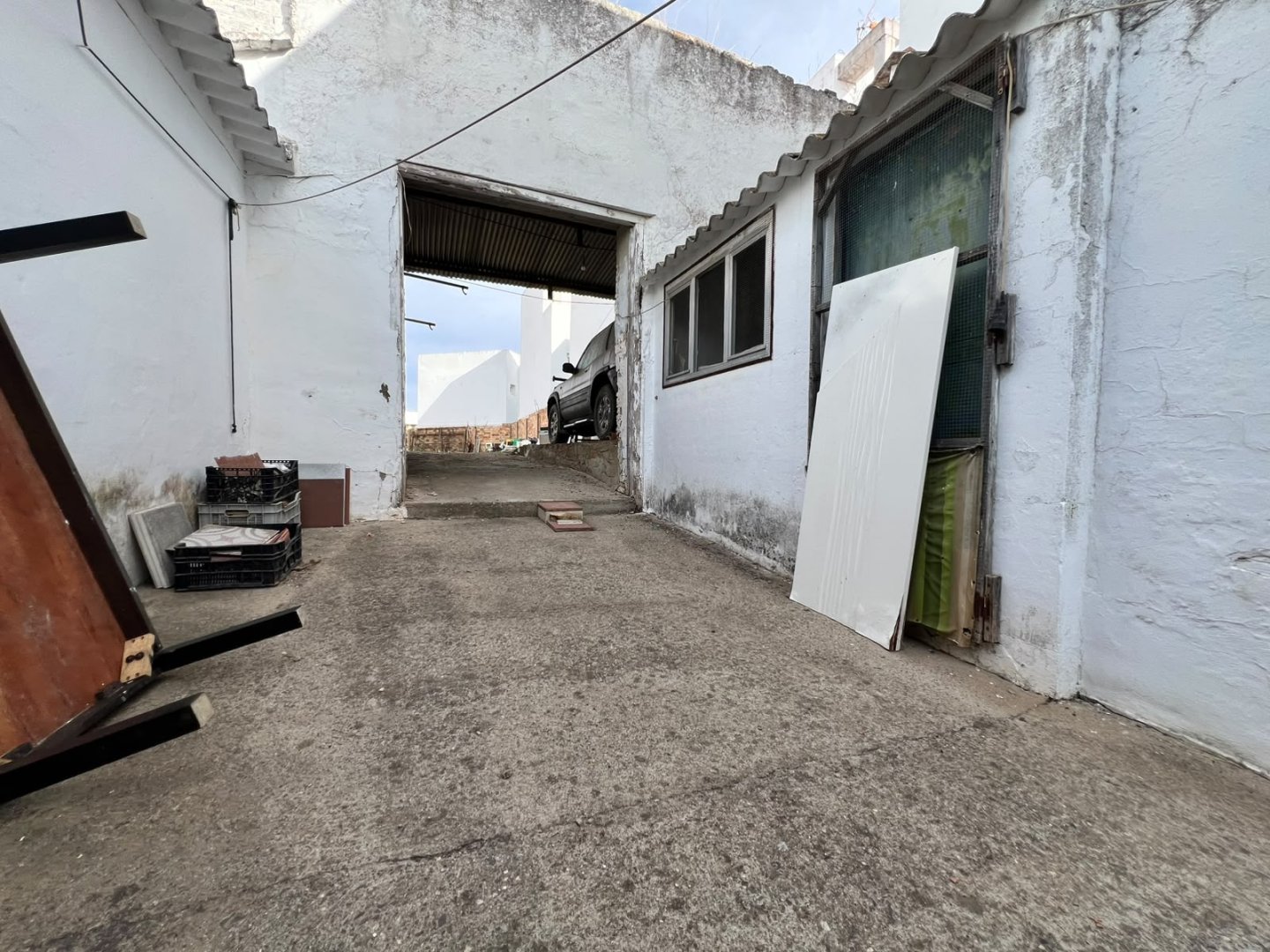 Casa Con Terreno en Aznalcázar