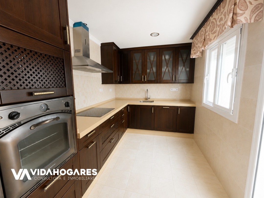 Unifamiliar en Rota Forestal/Punta Candor/Almadraba