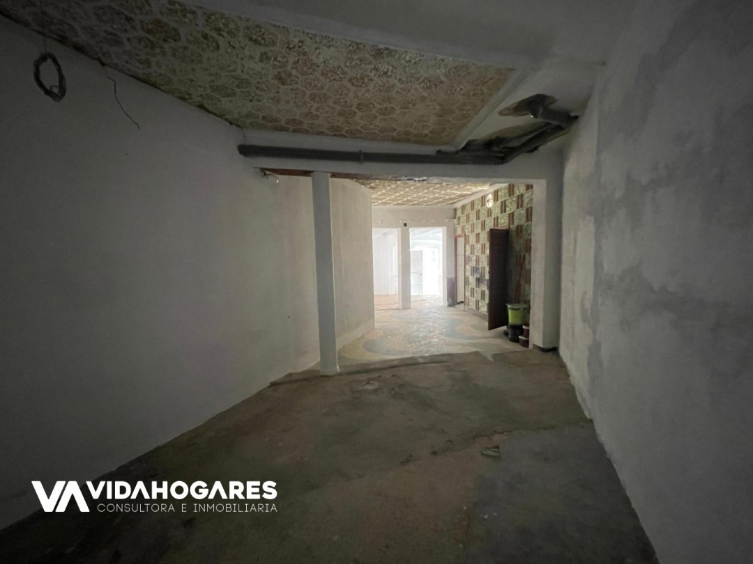 Local Comercial en Rota Avda. San Fernando/Playa Chorrillo /Molino /Rompidillo