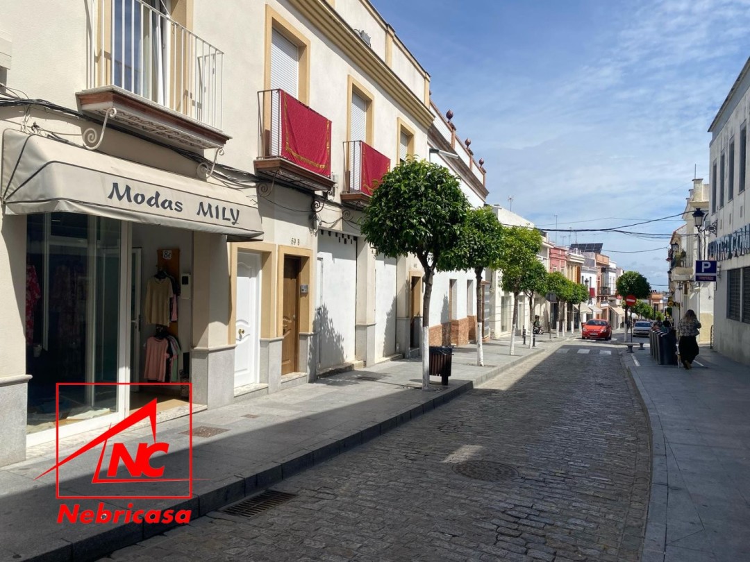 Local Comercial · Las Cabezas de San Juan · 1 hab.