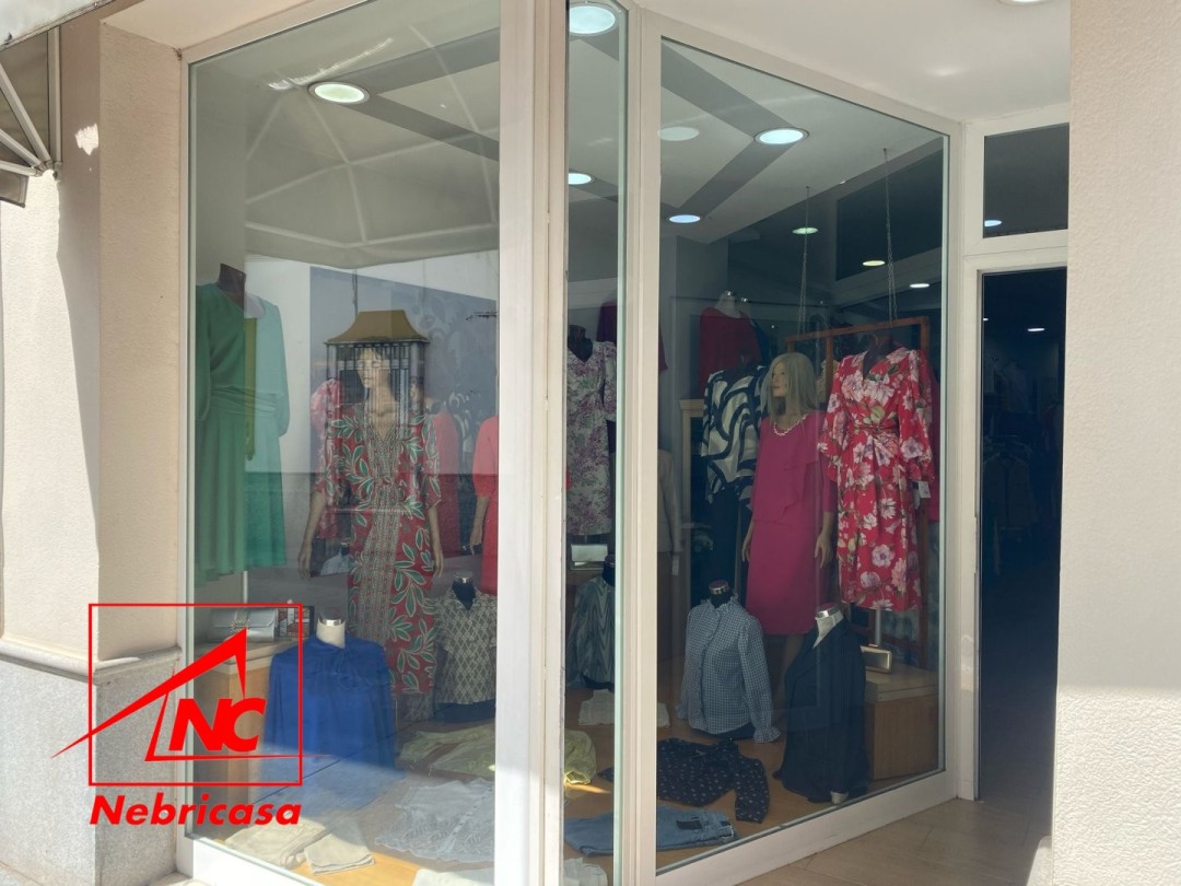 Local Comercial · Las Cabezas de San Juan · 1 hab.