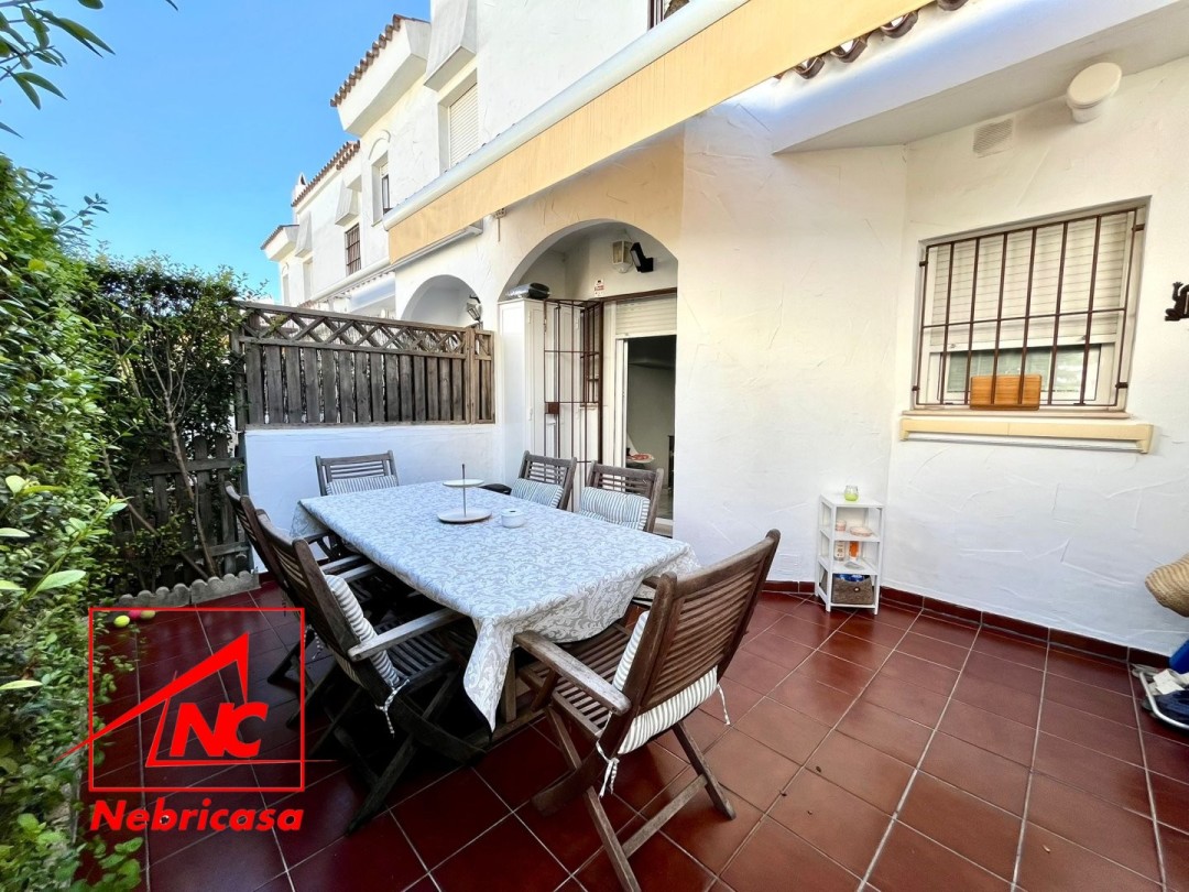 Chalet Pareado · Rota · 3 hab.