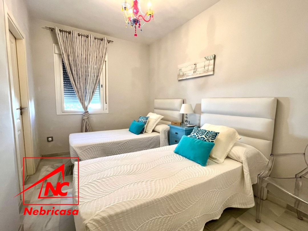Chalet Pareado · Rota · 3 hab.