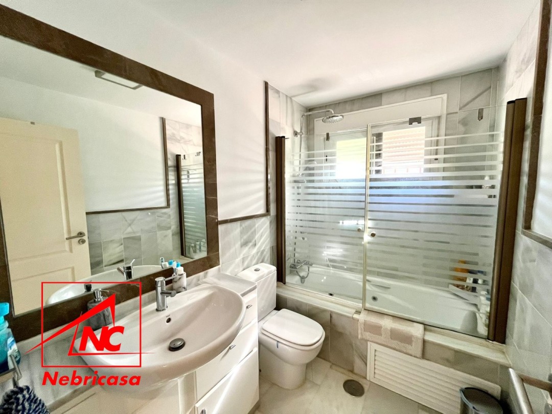 Chalet Pareado · Rota · 3 hab.