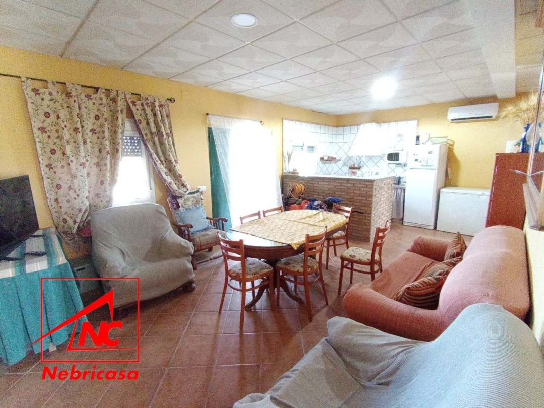 Finca · El Cuervo · 2 hab.