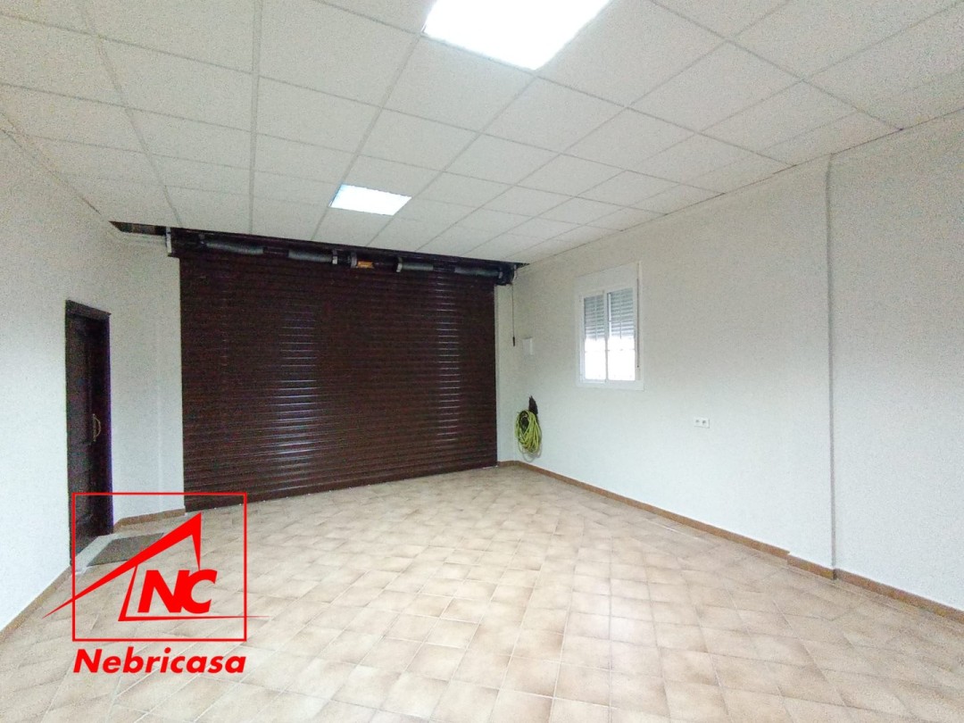 Chalet Pareado · El Cuervo · 1 hab.