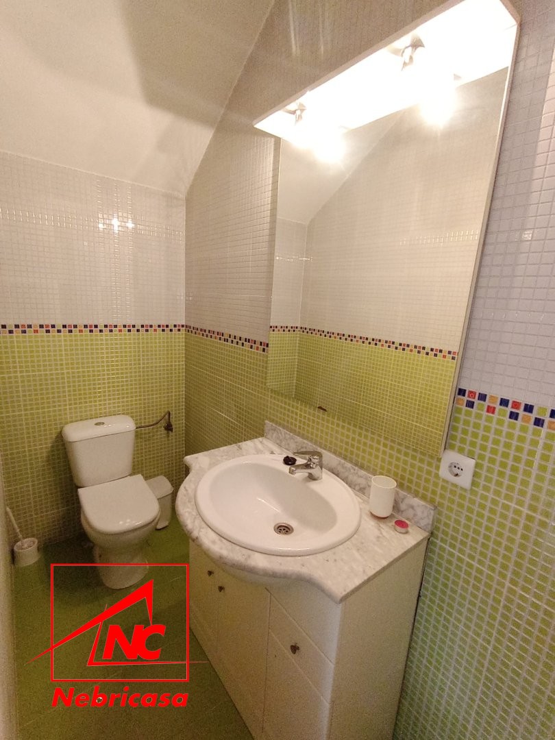 Chalet Pareado · El Cuervo · 1 hab.