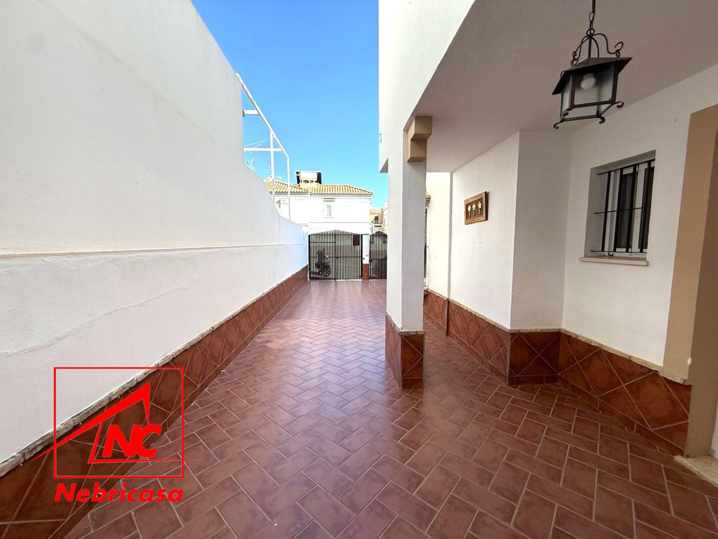 Unifamiliar · Lebrija · 3 hab.