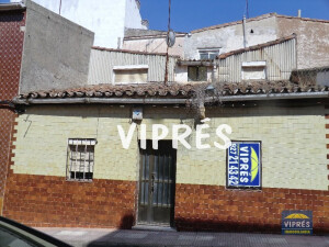 Casa en Cáceres 10103 Llopis