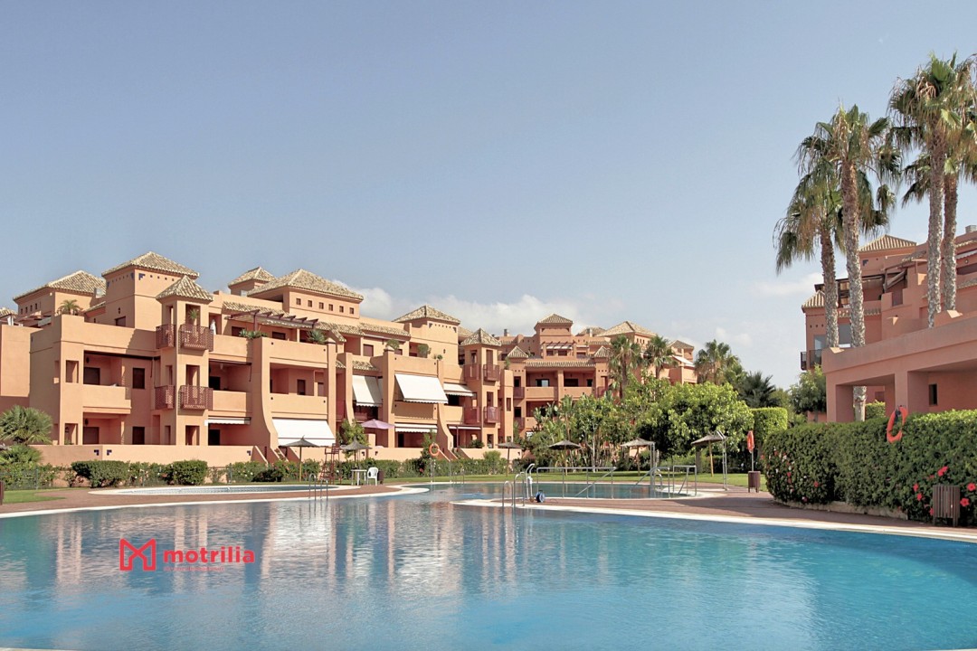 Piso en Motril Playa Granada - Res Albatros