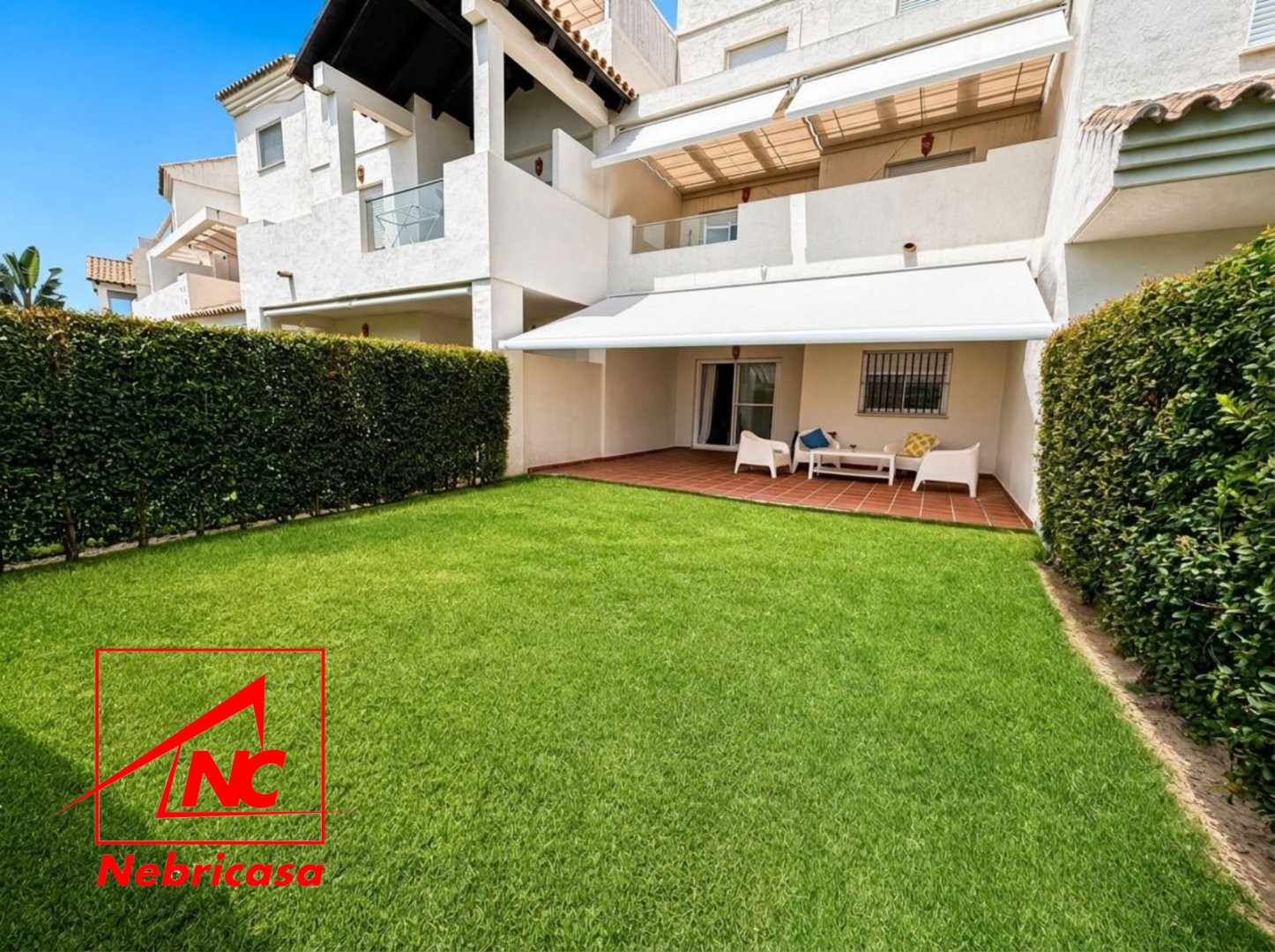 Bajo Con Jardín en Rota Costa Ballena