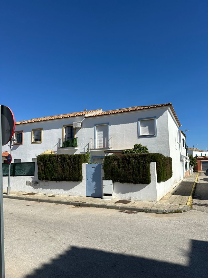 Pareado en Villanueva del Ariscal