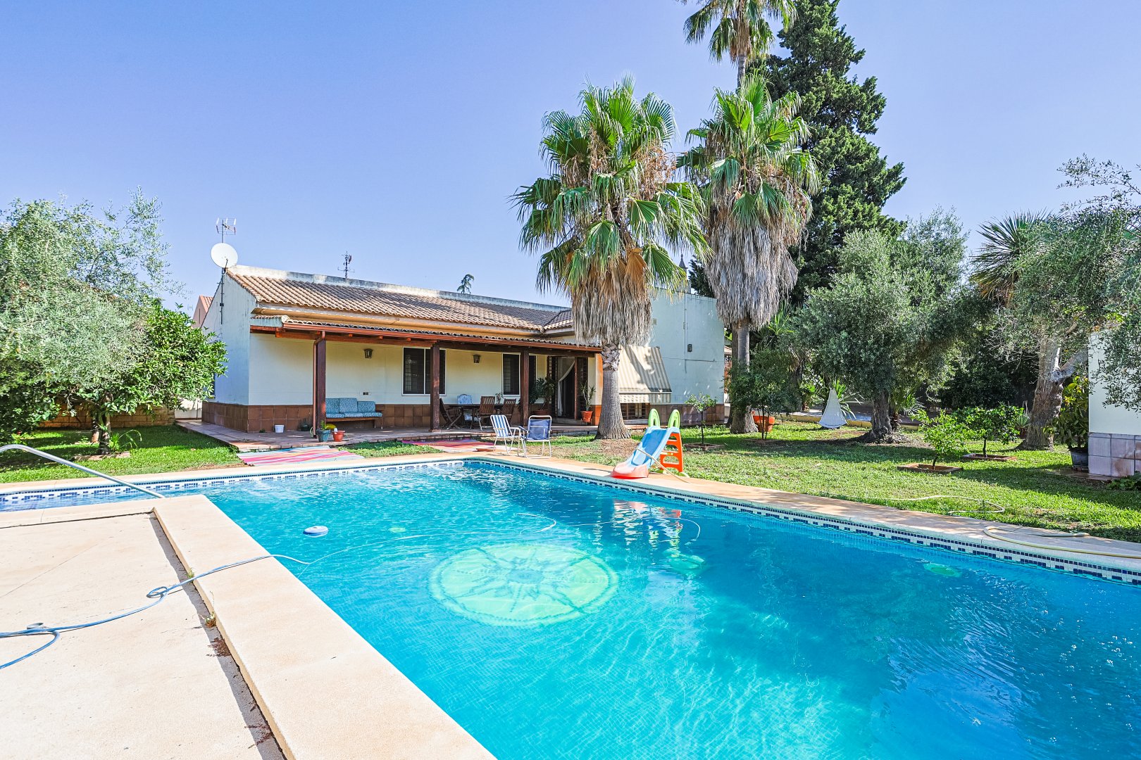 Chalet Individual en Tomares